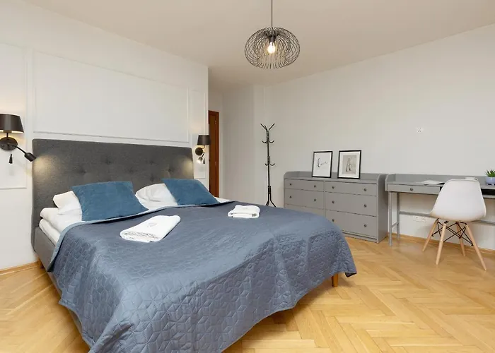 Warsaw Old Town Apartment By Noclegi Renters